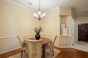 135 S Delta Mill Cir, The Woodlands, TX 77385 - Photo 3