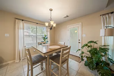 135 S Delta Mill Circle, The Woodlands, TX 77385 - Photo 9