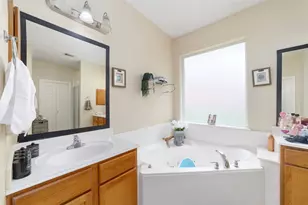 3502 White Oak Point Dr, Conroe, TX 77304 - Photo 11