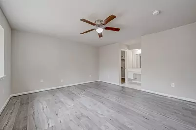 5622 Valkeith Drive, Houston, TX 77096 - Photo 27