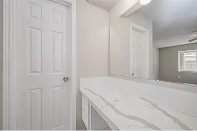 5622 Valkeith Drive, Houston, TX 77096 - Photo 29