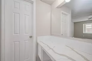 5622 Valkeith Dr, Houston, TX 77096 - Photo 29