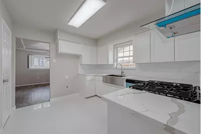 5622 Valkeith Drive, Houston, TX 77096 - Photo 15