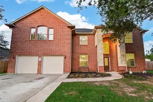 394 Dover Ln, League City, TX 77573 - Photo 1