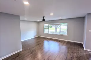 3111 Deal St, Houston, TX 77025 - Photo 7