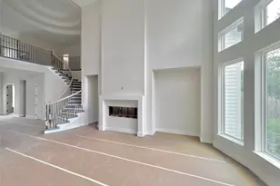 8033 Ridgeview Dr, Houston, TX 77055 - Photo 7