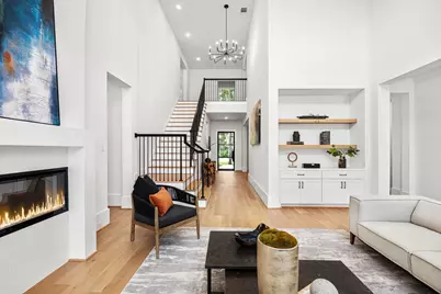 8033 Ridgeview Drive, Houston, TX 77055 - Photo 17