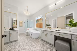 8033 Ridgeview Dr, Houston, TX 77055 - Photo 25