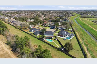 6411 Autumn Thistle Drive, Katy, TX 77449 - Photo 19