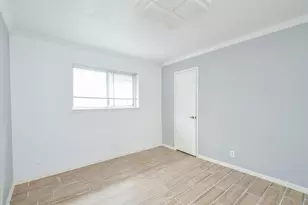 9323 Claridge Dr, Houston, TX 77031 - Photo 21