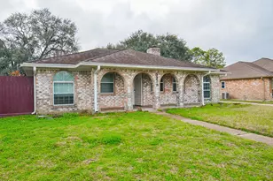 9323 Claridge Dr, Houston, TX 77031 - Photo 5