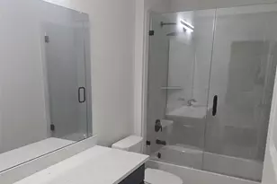 15019 Crown Mnr Dr, Houston, TX 77044 - Photo 19
