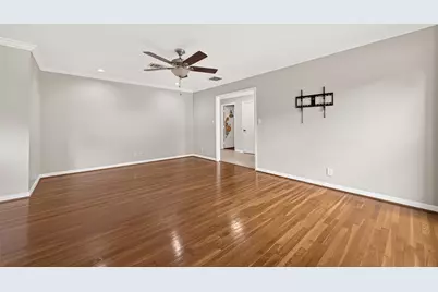 5526 Edith Street, Houston, TX 77081 - Photo 11
