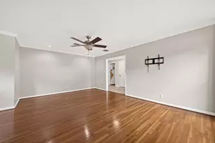 5526 Edith St, Houston, TX 77081 - Photo 11
