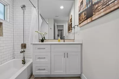 1205 E 26th Street, Houston, TX 77009 - Photo 17