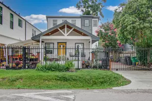 1205 E 26th St, Houston, TX 77009 - Photo 1