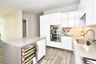 4521 San Felipe St, Houston, TX 77027 - Photo 17