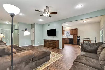 12511 Gulf Coast Dr, Willis, TX 77378 - Photo 7