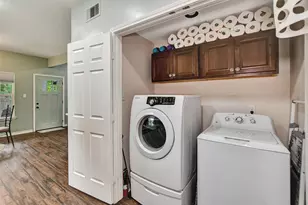 12511 Gulf Coast Dr, Willis, TX 77378 - Photo 17