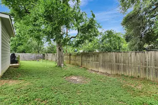 12511 Gulf Coast Dr, Willis, TX 77378 - Photo 33