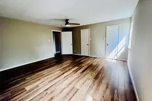 13 Tindel St, Clear Lake Shores, TX 77565 - Photo 15