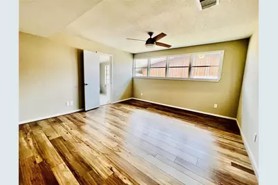13 Tindel Street, Clear Lake Shores, TX 77565 - Photo 19