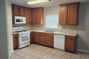 20218 Mammoth Falls Dr, Tomball, TX 77375 - Photo 13