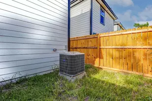 8218 Bigwood St, Houston, TX 77078 - Photo 17