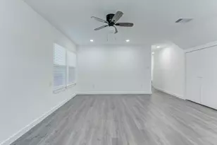 8218 Bigwood St, Houston, TX 77078 - Photo 7