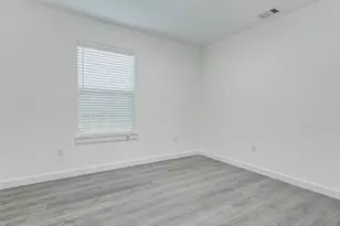 8218 Bigwood St, Houston, TX 77078 - Photo 11