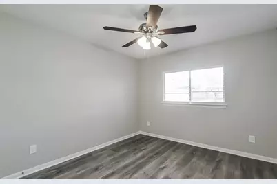 4923 Bayboro Park Drive, Friendswood, TX 77546 - Photo 13