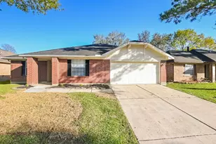 4923 Bayboro Park Dr, Friendswood, TX 77546 - Photo 1