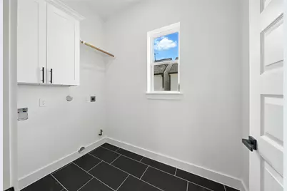 1913 Hoskins Drive #E, Houston, TX 77080 - Photo 13