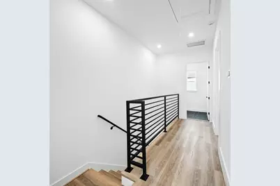 1913 Hoskins Drive #E, Houston, TX 77080 - Photo 17