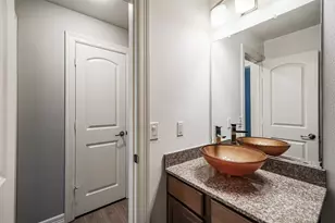 3501 Chenevert St, Houston, TX 77004 - Photo 17