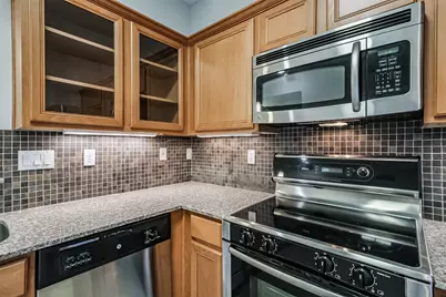 3501 Chenevert Street #7, Houston, TX 77004 - Photo 5