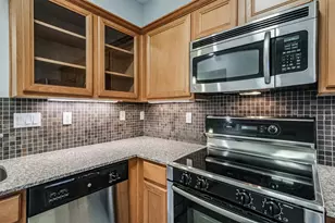 3501 Chenevert St, Houston, TX 77004 - Photo 5