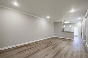 3501 Chenevert St, Houston, TX 77004 - Photo 9