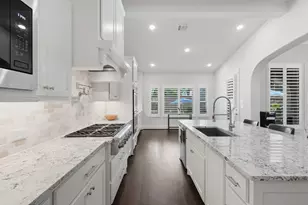 111 N Bimini Twist Cir, The Woodlands, TX 77375 - Photo 17