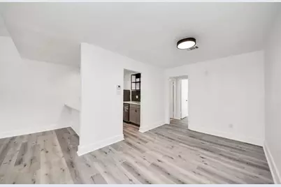 1014 Graham Drive #B4, Tomball, TX 77375 - Photo 9