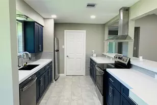 1434 County Rd 878A, Sweeny, TX 77480 - Photo 7