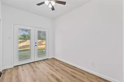 617 Prairie Ln, Angleton, TX 77515 - Photo 7