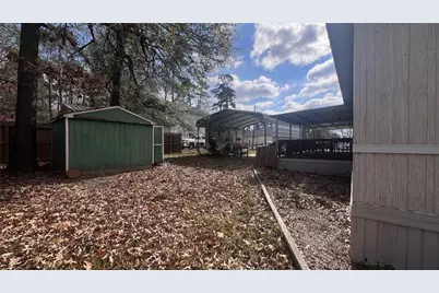 228 Aspen, Livingston, TX 77351 - Photo 9