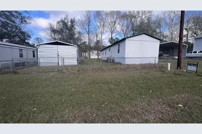 228 Aspen, Livingston, TX 77351 - Photo 3