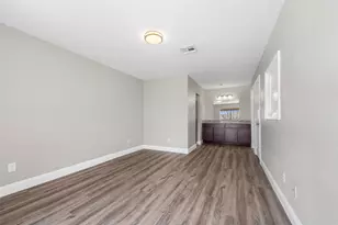 9371 Pagewood Ln, Houston, TX 77063 - Photo 19