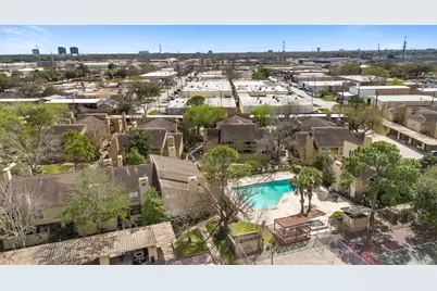 9371 Pagewood Lane, Houston, TX 77063 - Photo 33