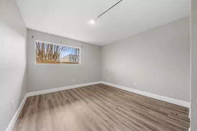 9371 Pagewood Lane, Houston, TX 77063 - Photo 15