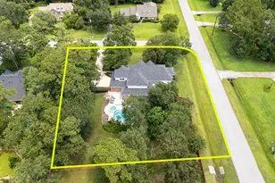 13276 Brookfield Ln, Conroe, TX 77302 - Photo 47