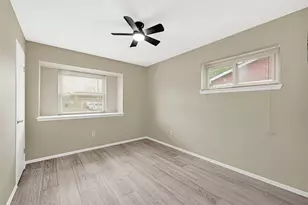 11502 Fawnway Dr, Houston, TX 77048 - Photo 19