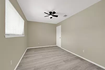 11502 Fawnway Dr, Houston, TX 77048 - Photo 15